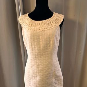 Excellent used condition! Laundry by design light cream dress